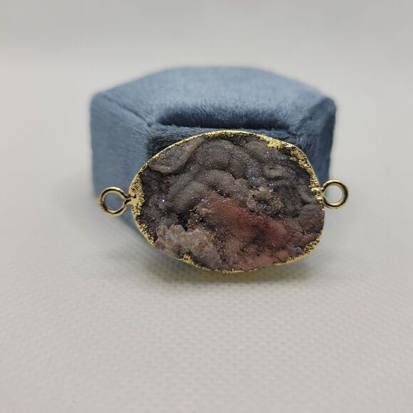 UNBRANDED Druzy Pendant - Picture 4 of 4